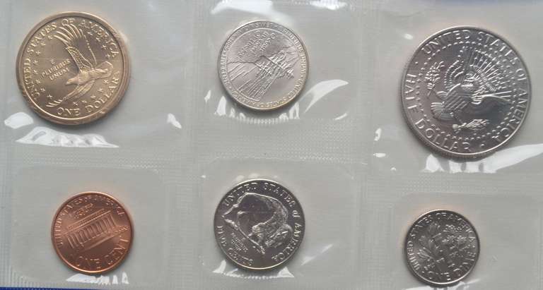 7 2005 US Mint Sets