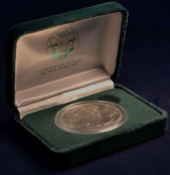 1989 Silver Eagle with Box and Paper