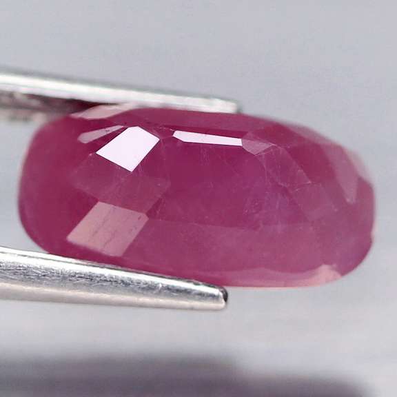 Stunning 3.21ct untreated violet red Ruby