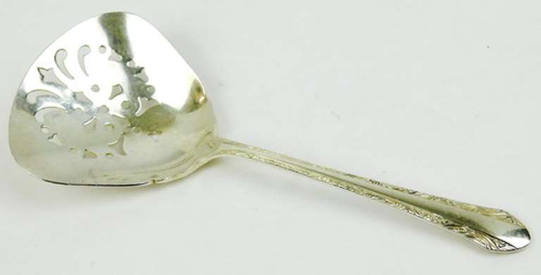 1933 Alvin Sterling Bon-Bon or Berry Spoon