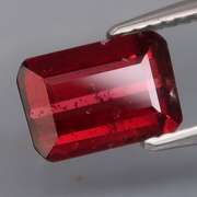 Stunning Bordeaux red 2.36ct emerald cut Rhodolite Garnet
