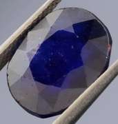 7.4ct Royal blue Sapphire from Madagascar