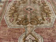 EXQUISITE VINATAGE TURKISH RUG 3.7x7