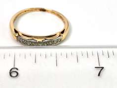 Shiny Diamond Chip Ring in 14KT 2-Tone Gold