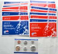 8 2005 US Mint Sets