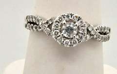 LADIES 10 KT WHITE GOLD DIAMOND HALO SETTING RING