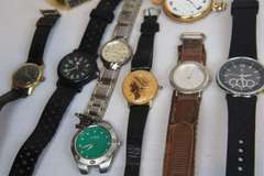 Group Lot of 16 Watches