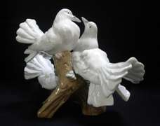 Trio of Love Birds 12inc Porcelain