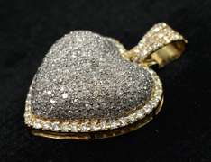 Pave Diamond Heart Pendant in Gold