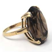 Charming Oval Shaped Cut Natural Smokey Quartz Ring