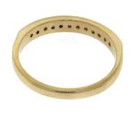 Eelgant Yellow Gold Diamond Channel Set Band