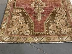 EXQUISITE VINATAGE TURKISH RUG 3.7x7