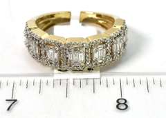 Excellent Diamond Band Ring in Gold