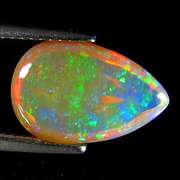 Stunning 3.01ct semi-black pinfire Welo Opal