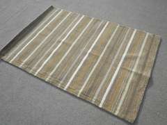 Simply Beautiful Hand-Tufted 4.0x6.0