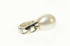 10K White Gold Diamond Pearl Classic Simple Pendant