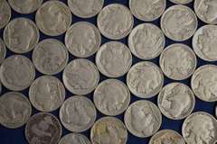 Lot Of Buffalo Indian Head Nickels 15 Rolls of 40 Coins.