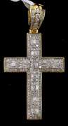 Gorgeous Diamond Cross in Gold