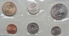 7 2005 US Mint Sets