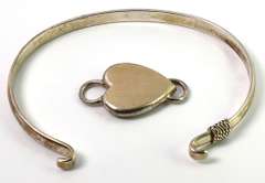 Adorable Heart Charm Toggle Bracelet in Sterling Silver