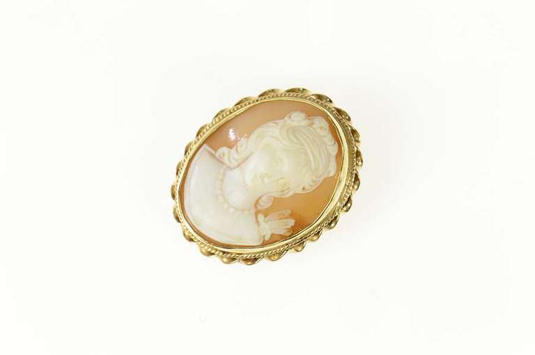 14K Yellow Gold Victorian Ornate Lady Carved Shell Cameo Pendant