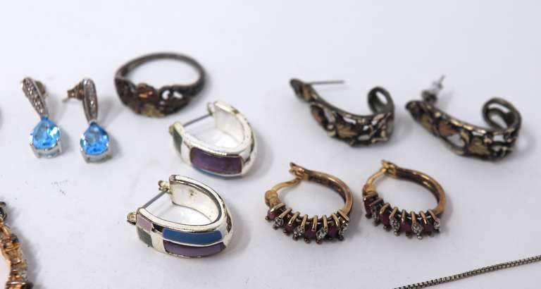 Vintage Group Lot of Jewelry