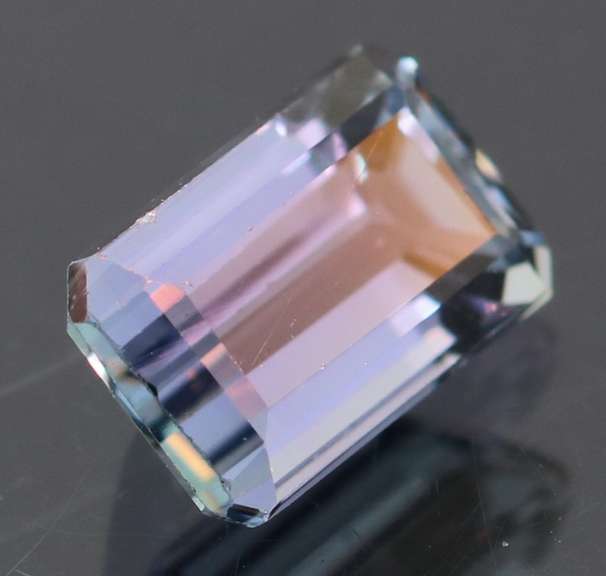 Gorgeous blue violet 1.33ct Tanzanite