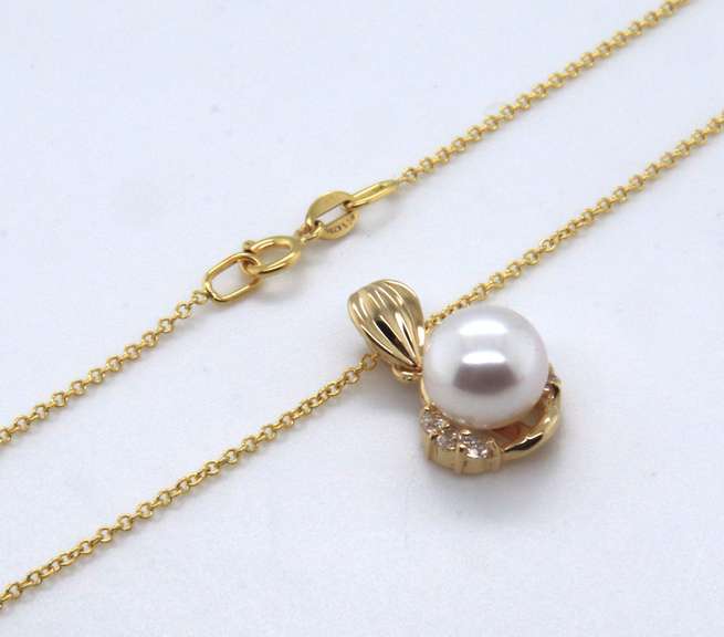 Great Yellow Gold Pearl and CZ Pendant on Chain
