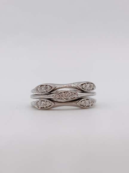 14kt Solid White Gold Diamond Band Ring