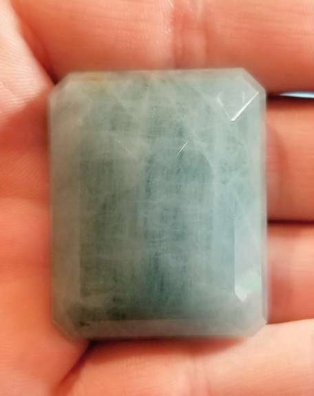 Massive 179ct untreated milk blue Aquamarine