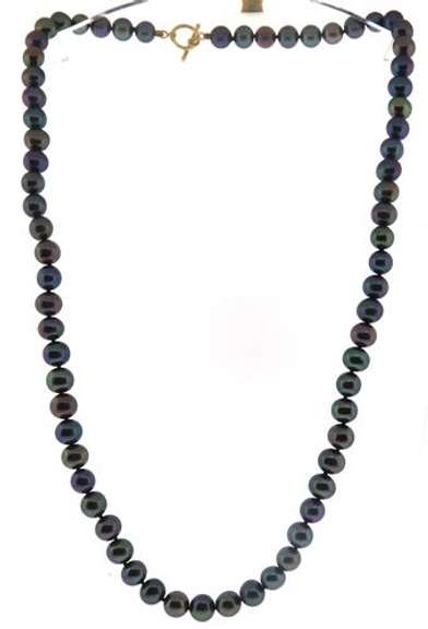 Black Pearl Strand w Toggle Clasp