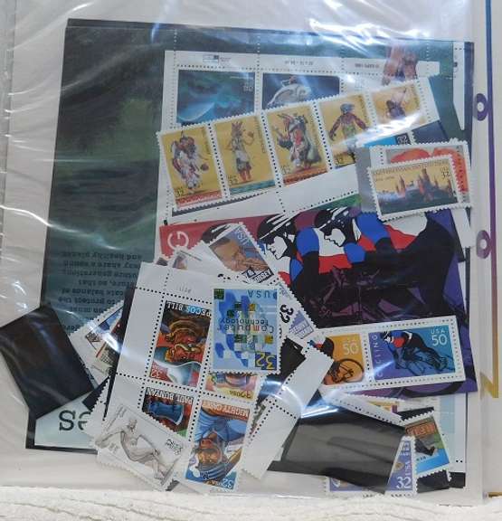 Stamps: 1996 Mint Book w/ Commem stamps,