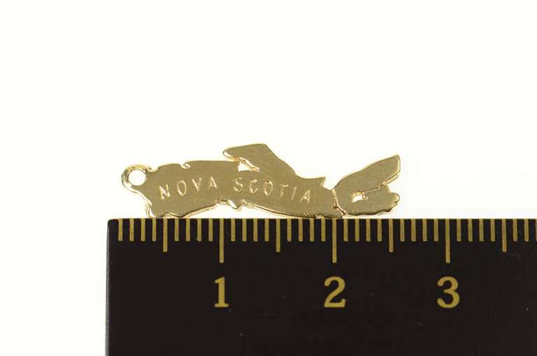 10K Yellow Gold Nova Scotia Country Souvenir Travel Charm/Pendant