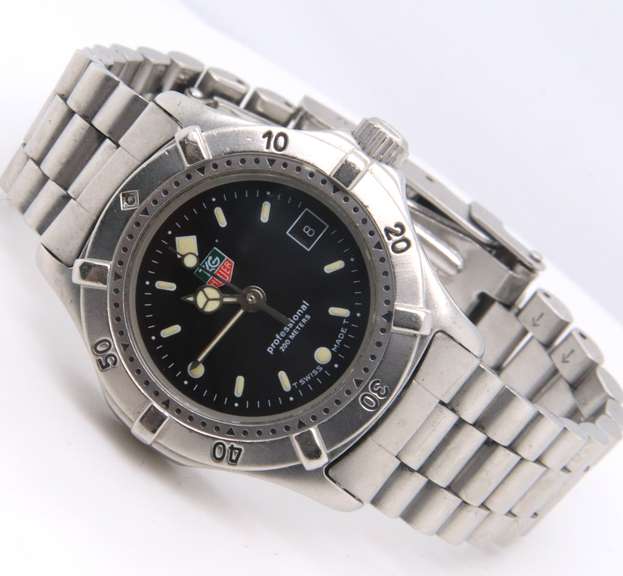 Tag Heuer 2000 Professional Black Dial Quartz Watch