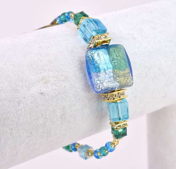Brilliant One of A Kind Italian Made, Hand Blown Art Glass with Gold Plated Links, Bracelet and Earrings