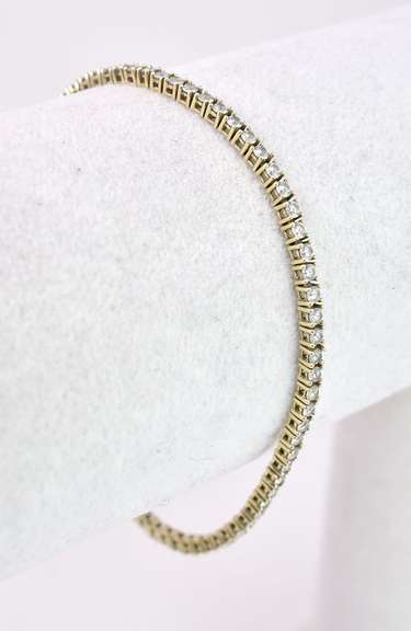 Glamorous Ladies CZ Bracelet in 14K Yellow Gold