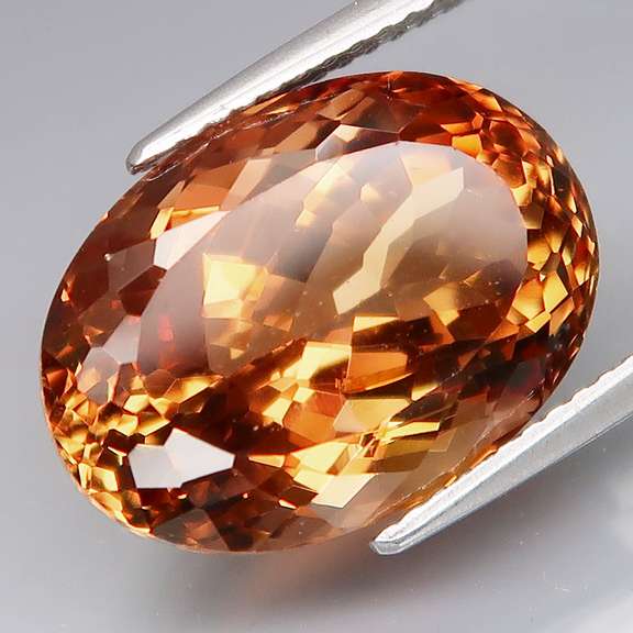 Exquisite 14.44ct whiskey color Imperial Topaz