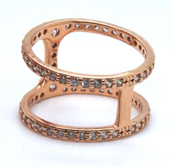 Sterling Silver Cubic Zirconia Ring