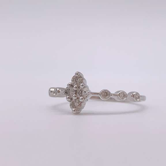 14kt Gold Diamond Ring