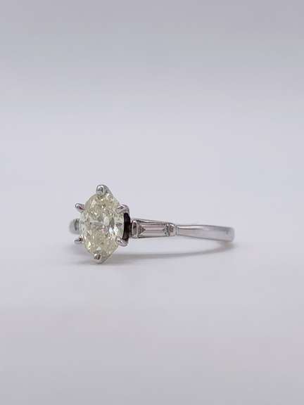 14kt Gold Diamond Engagement Ring