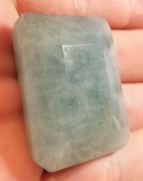 Massive 179ct untreated milk blue Aquamarine