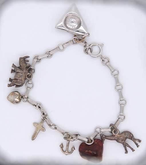 Vintage Sterling Silver Charm Bracelet
