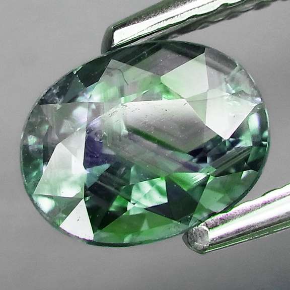 Beautiful 1.12ct blue green Sapphire from Mozambique