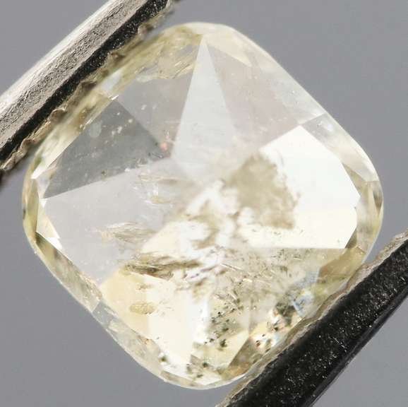 Twinkling .30ct cushion cut unheated Diamond