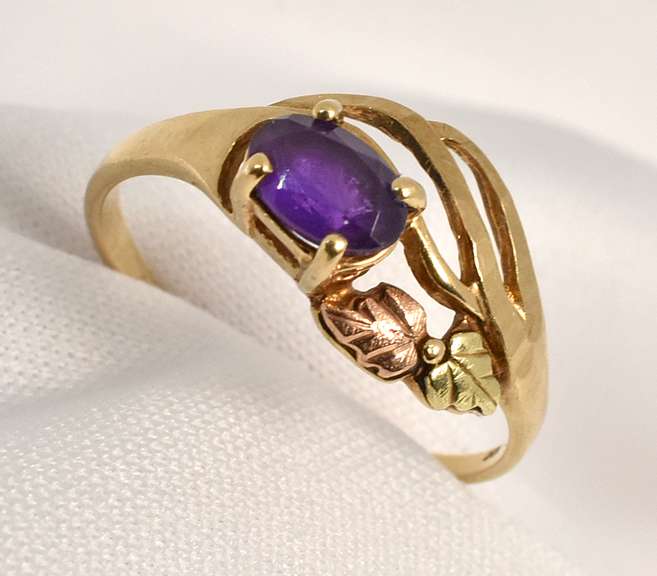 Sweet Tri-Color Amethyst Ring