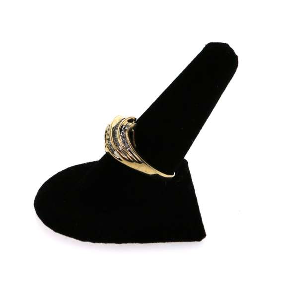 Contemporary Quintuple Channel Set 14k Gold Diamond Ring