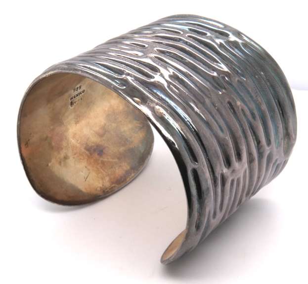 Vintage Sterling Silver Mexiso Cuff Bangle
