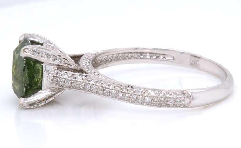 Powerful White Gold 3cts Green Diamond Ring