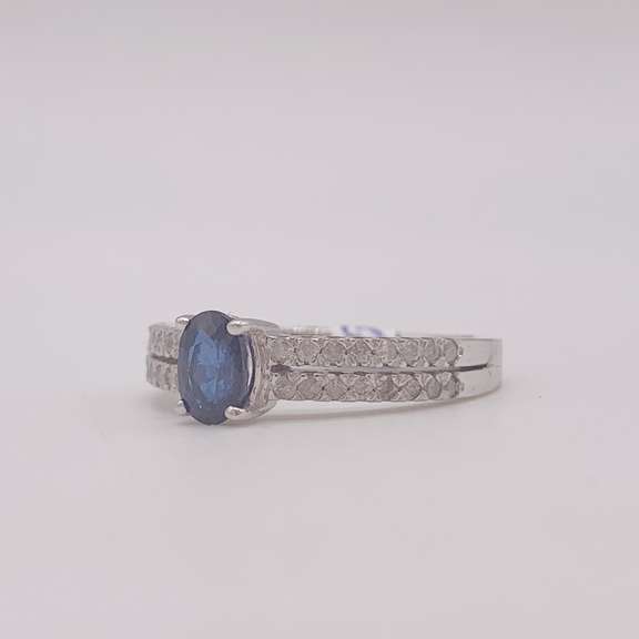 14kt Gold, Blue Sapphire, & Diamond Cocktail Ring