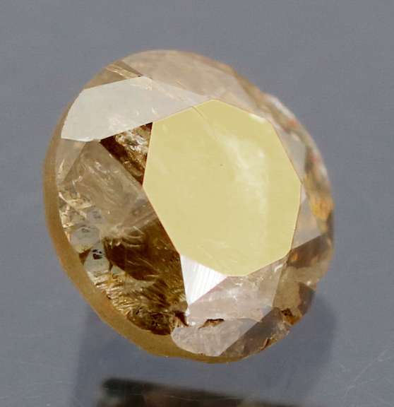 Glittering 1.05ct untreated bronze Diamond
